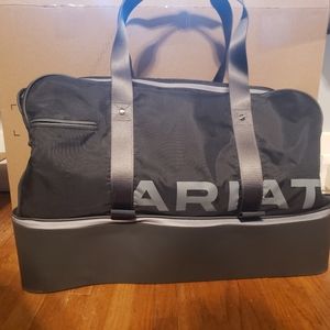 Ariat Grip Bag